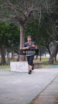 Runner Photo 4323279