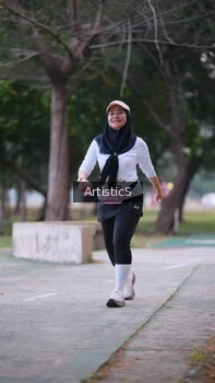 Runner Photo 4323293