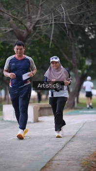 Runner Photo 4323300