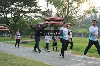 Runner Photo 4323324