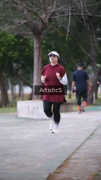Runner Photo 4323327