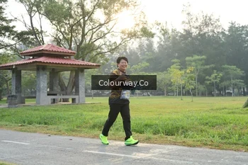Runner Photo 4323400