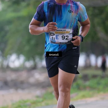 Runner Photo 4323422