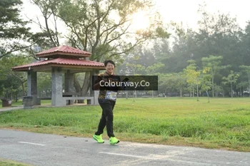 Runner Photo 4323425