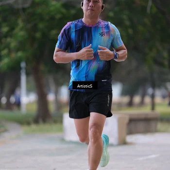 Runner Photo 4323438