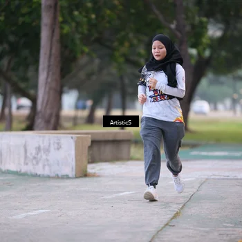 Runner Photo 4323446