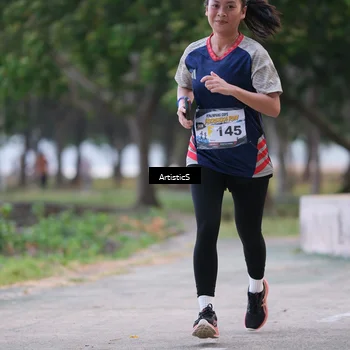 Runner Photo 4323457