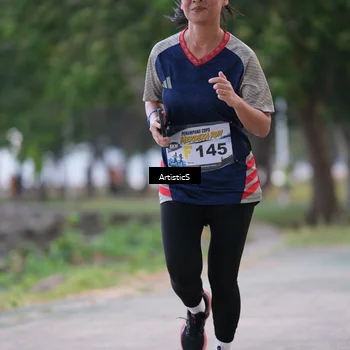 Runner Photo 4323458