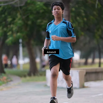Runner Photo 4323465