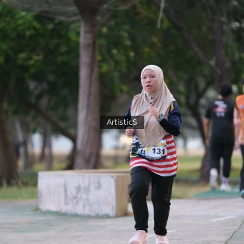 Runner Photo 4323478