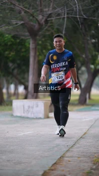 Runner Photo 4323486