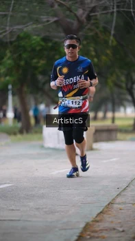 Runner Photo 4323508