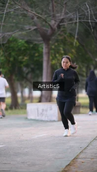 Runner Photo 4323520