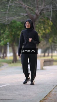 Runner Photo 4323555