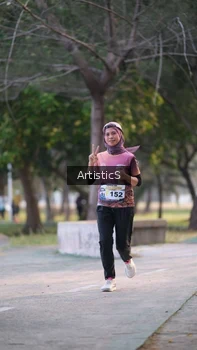 Runner Photo 4323561