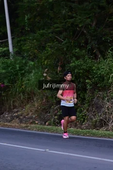 Runner Photo 4323602