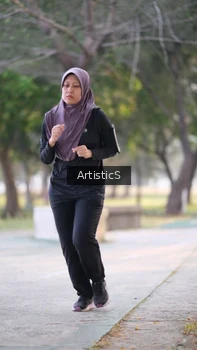 Runner Photo 4323611