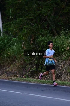 Runner Photo 4323619