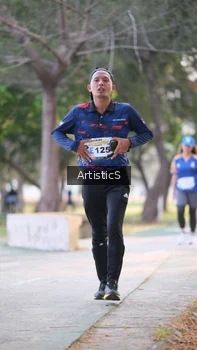 Runner Photo 4323628