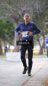 Runner Photo 4323632