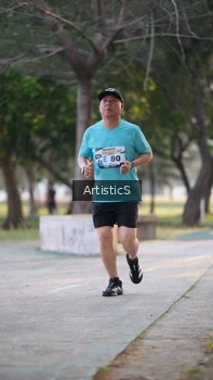 Runner Photo 4323651