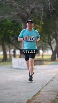 Runner Photo 4323652