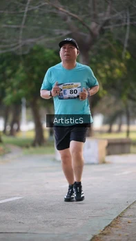 Runner Photo 4323658