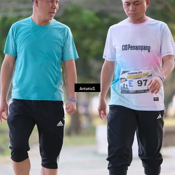 Runner Photo 4323695