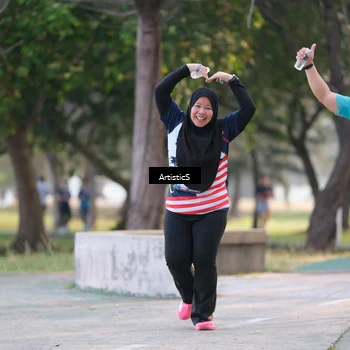 Runner Photo 4323704