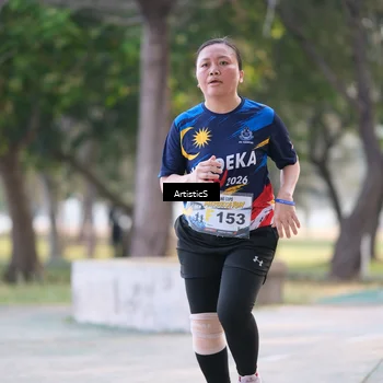 Runner Photo 4323715