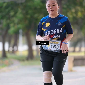 Runner Photo 4323721