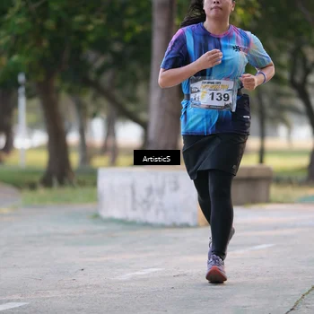 Runner Photo 4323722