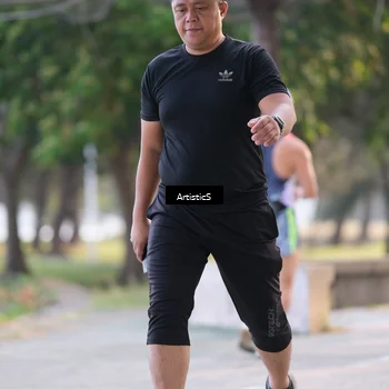 Runner Photo 4323730