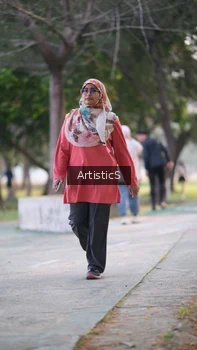 Runner Photo 4323755