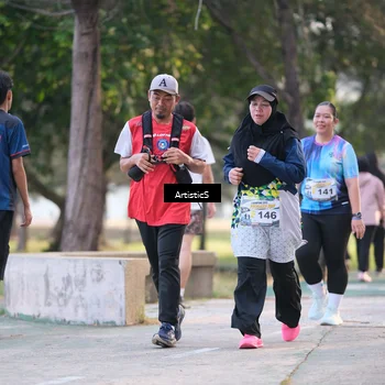 Runner Photo 4323773
