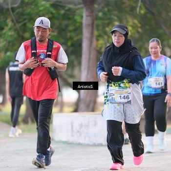 Runner Photo 4323777