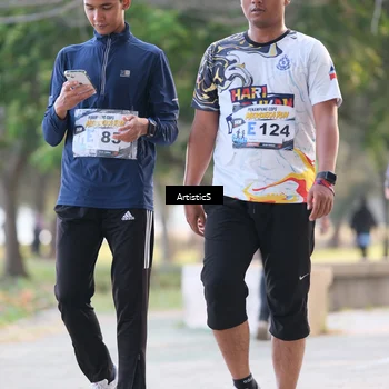 Runner Photo 4323794