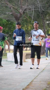 Runner Photo 4323801