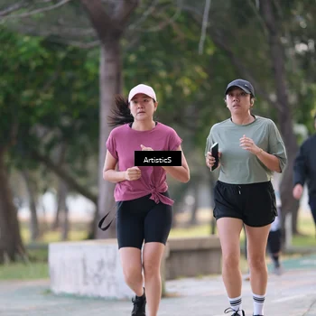 Runner Photo 4323813