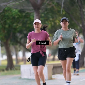 Runner Photo 4323816
