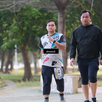 Runner Photo 4323820
