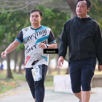 Runner Photo 4323824