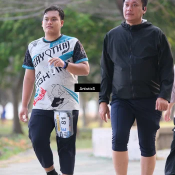 Runner Photo 4323831