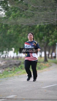 Runner Photo 4323853