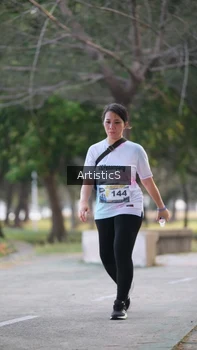 Runner Photo 4323868