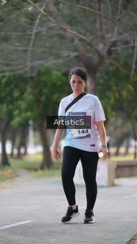 Runner Photo 4323873