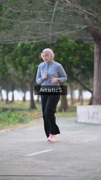 Runner Photo 4323886