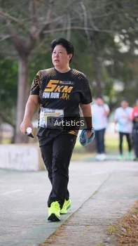 Runner Photo 4323891