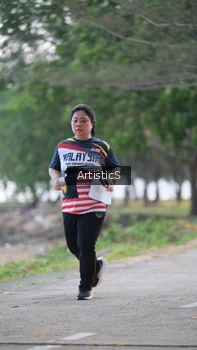 Runner Photo 4323892