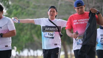Runner Photo 4323899